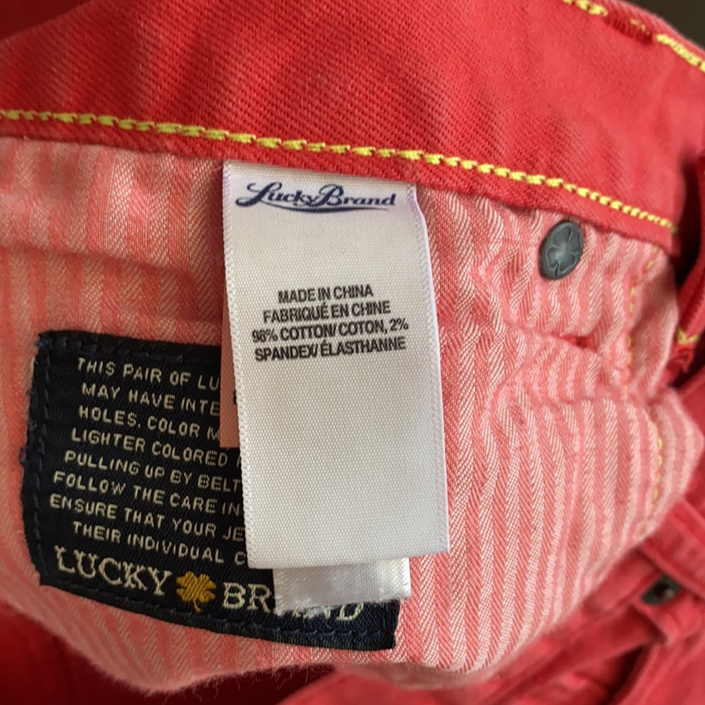 Lucky Brand Riley Short Red Size 6 / 28 - Picture 6 of 6